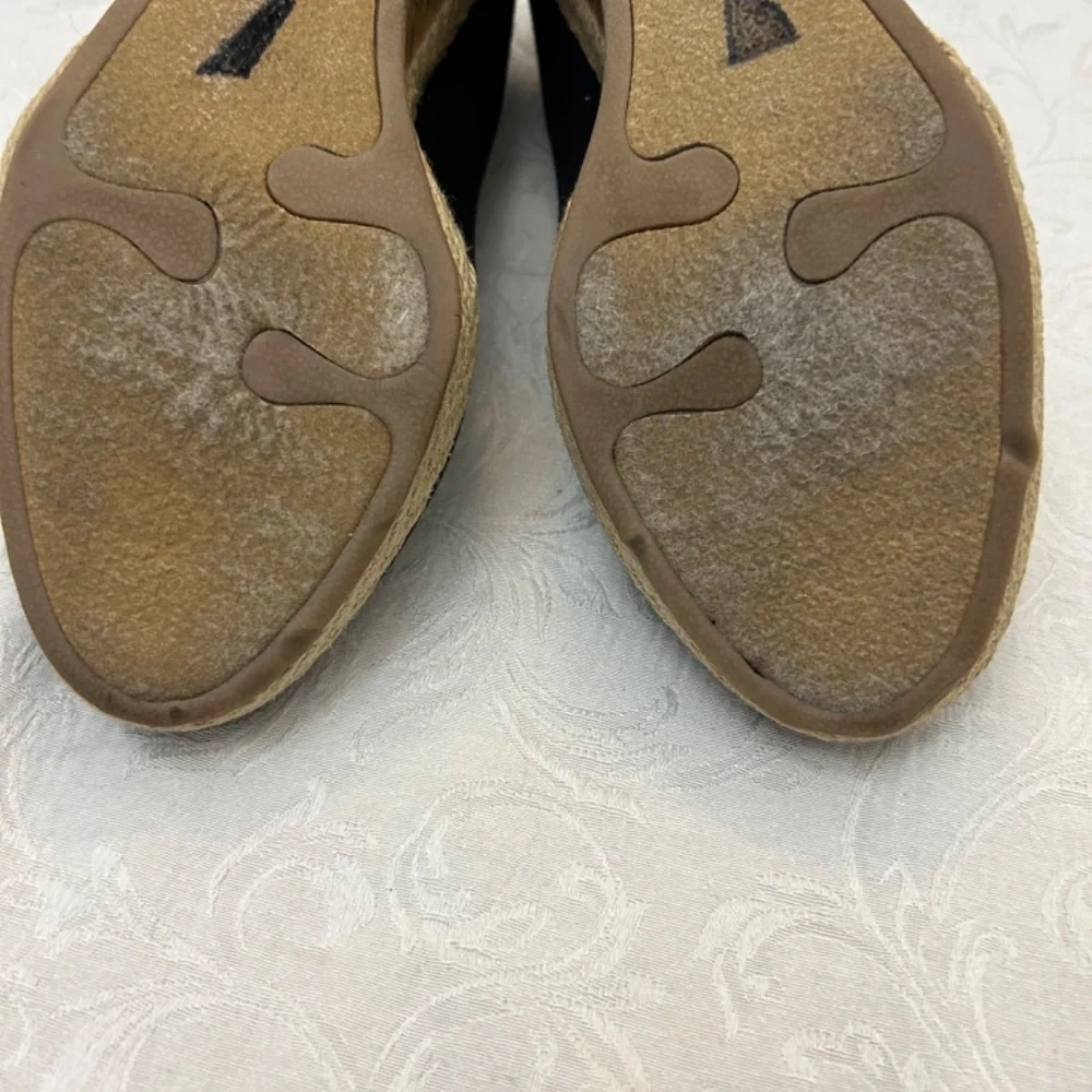LifeStride Clementine wedge in black canvas w/cork-patterned heel sz 7.5M